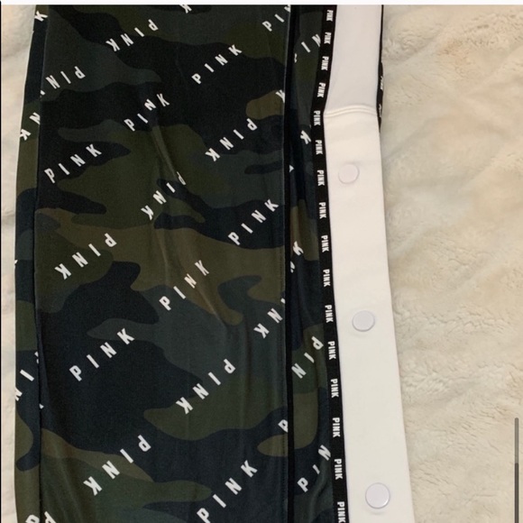 VS PINK camo track pants - Picture 4 of 4